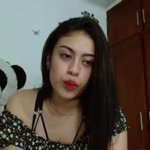 _sarah_19 webcam livesex profile on chatnmate.com
