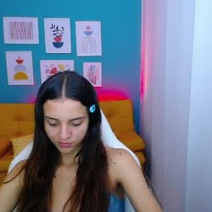 watchgirlcam.com _violeta_18_ livesex profile in skinny cams