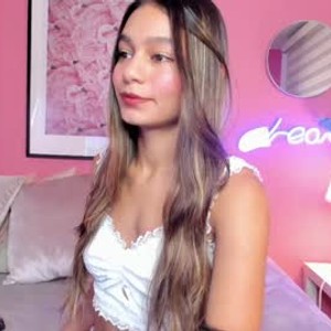 onaircams.com aishadance livesex profile in petite cams