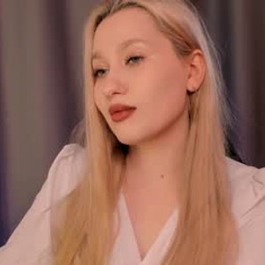 girlsupnorth.com anna_double_coffee_ livesex profile in smoke cams