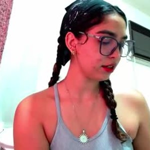 livesexr.com ariagaleo19 livesex profile in cum cams