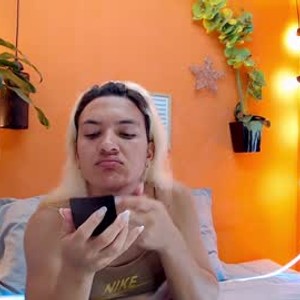 chaturbate aslyhernandez webcam profile pic via elivecams.com