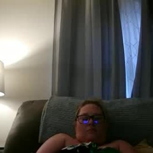 chaturbate carebear6871 Live Webcam Featured On iluvcams.com