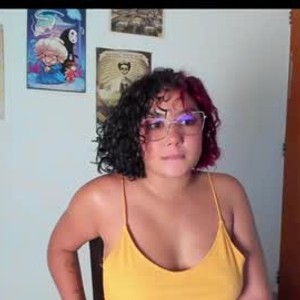 pornos.live carolina_2_2_2 livesex profile in findom cams