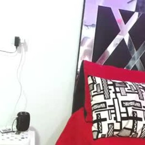 onaircams.com coraljones_ livesex profile in mom cams