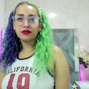 bestlivesexchat.com cristal_l livesex profile in lovense cams