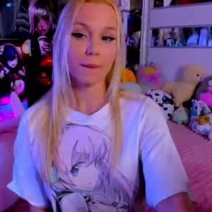 livesex.fan cuttie_ponyy livesex profile in  blonde cams