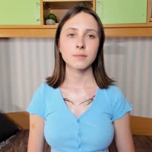 livesex.fan darlinehaler livesex profile in shy cams