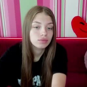 show2cam.com dayanale livesex profile in teen cams