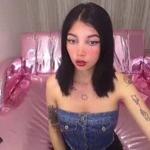 sleekcams.com dione_t livesex profile in lush cams