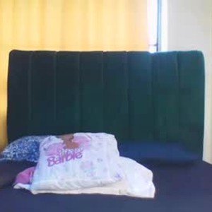 sleekcams.com dolly_dolphine livesex profile in party cams