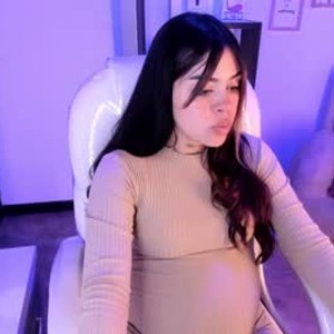 sleekcams.com emiily_foox livesex profile in pregnant cams