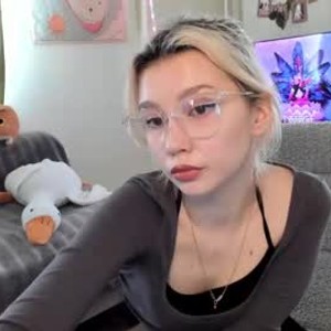 eva_wonder_ webcam livesex profile on glamcambabes.com
