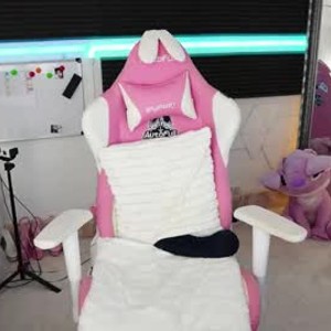 chaturbate francoisee69 Live Webcam Featured On livesexr.com