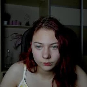 sleekcams.com heilysmile livesex profile in natural cams