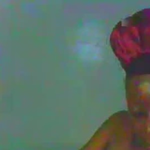 girlsupnorth.com hotbums livesex profile in ebony cams
