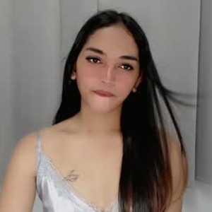 girlsupnorth.com janettflame_ livesex profile in asian cams