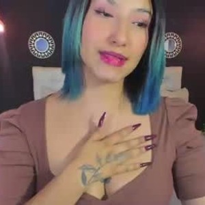 girlsupnorth.com kimi_leee livesex profile in smoke cams