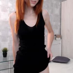 onaircams.com larivoy livesex profile in redhead cams