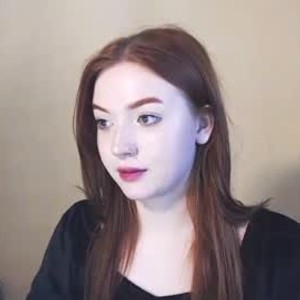 chaturbate lilyaswift webcam profile pic via livesexr.com