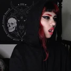 livesexr.com littleluciferr livesex profile in goth cams