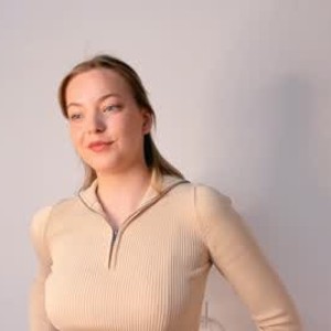 chaturbate lorafenney webcam profile pic via free6cams.com