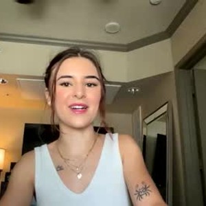 lunaxxbelle webcam livesex profile on glamcambabes.com