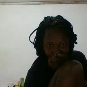 streamate mona2024928417 webcam profile pic via girlsupnorth.com