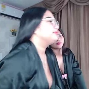 chaturbate perla158 Live lesbian Webcam Featured On lesbianlivesexcams.com