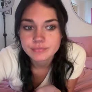 sleekcams.com queencassidyy livesex profile in teen cams