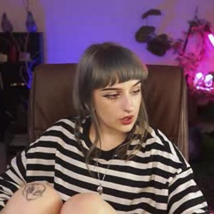 gonewildcams.com roxyspark livesex profile in goth cams