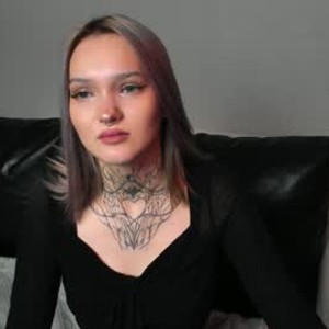 chatnmate.com selena_moorrr livesex profile in tattoos cams