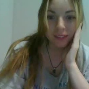 livesex.fan serenatomorrowx3 livesex profile in shy cams