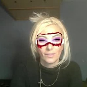 chaturbate sexyeni webcam profile pic via onaircams.com