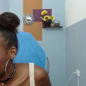 livesex.fan shiny_emilie_ livesex profile in natural cams