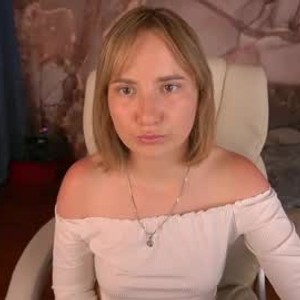 livesex.fan sofiebloom livesex profile in party cams