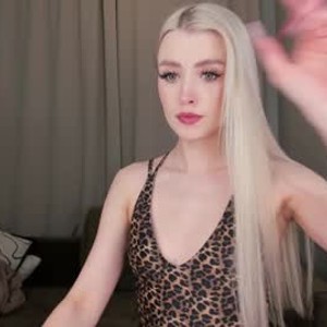 livesex.fan ssashagarter livesex profile in petite cams