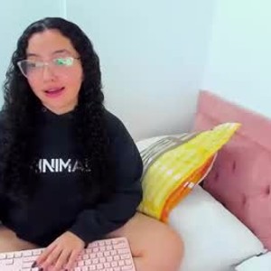 xxx-topcamgirls.com tessa_wild livesex profile in latina cams