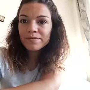 girlsupnorth.com tiffany_chloe livesex profile in italian cams