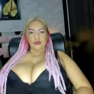 sleekcams.com victoriamil1 livesex profile in mature cams