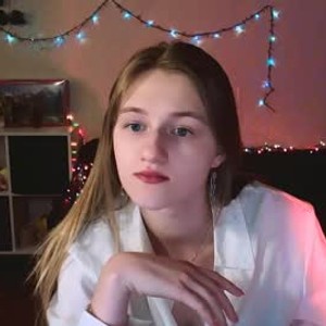 netcams24.com violetta_xbaby livesex profile in teen cams