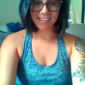 chaturbate xcarmenfettx webcam profile pic via elivecams.com