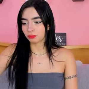girlsupnorth.com zaraystict livesex profile in latina cams