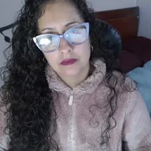 Visit zoe_koller Room