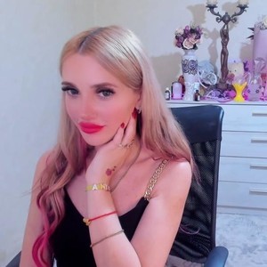pornos.live Aybige livesex profile in Piercing cams