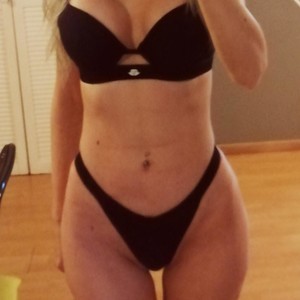 StormyK's MyFreeCams show and profile