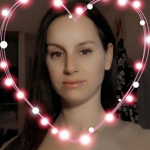 Taylorrayson's MyFreeCams show and profile