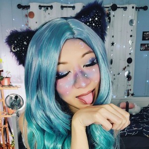 CosmicNeko's MyFreeCams show and profile