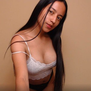sex webcam online Lau Jones