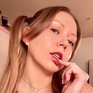 livesex.fan Itsnatasharay livesex profile in thick cams